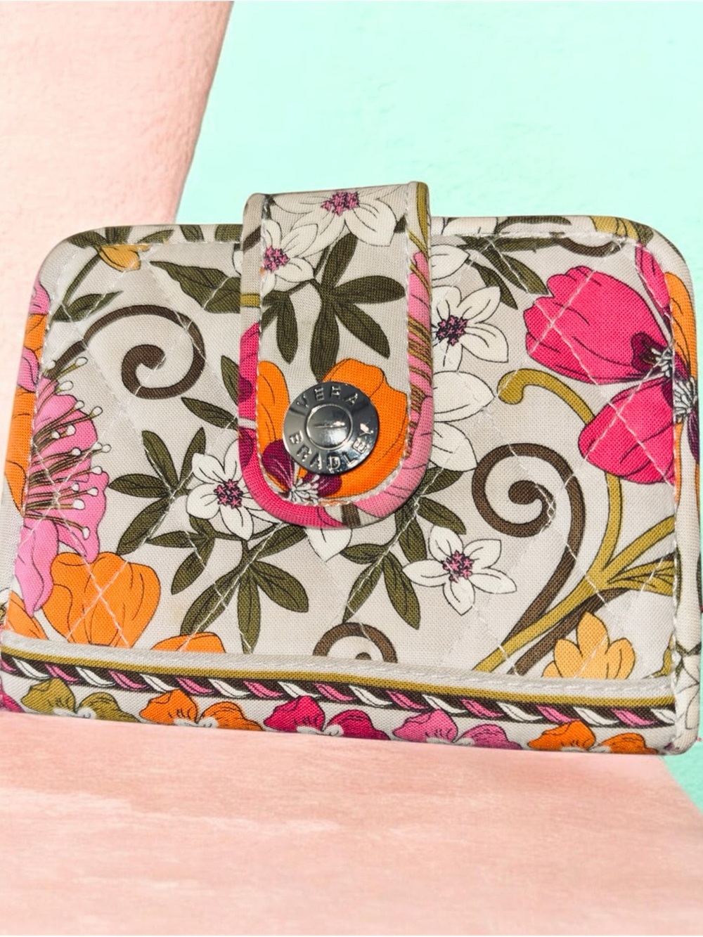 Vera Bradley retired Tea Garden Floral Quilted Crossbody Bag Set - Pink Multi - Picture 4 of 15